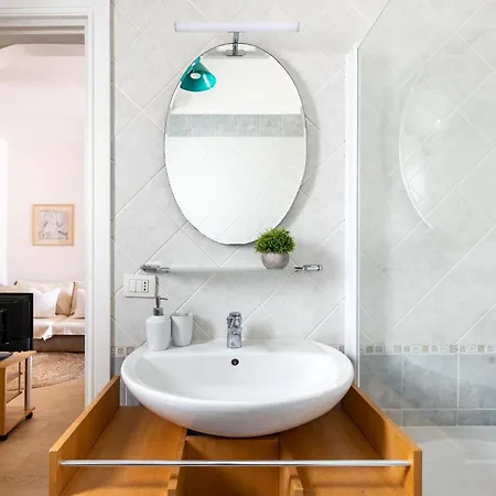 Apartment Casa Mistral Cagliari