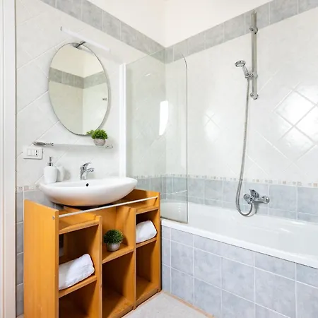 Casa Mistral Apartment